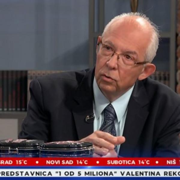KON ŠOKIRAO U JUTARNJEM PROGRAMU: Svi mu gledaju u lice, EVO ŠTA TO ZNAČI!