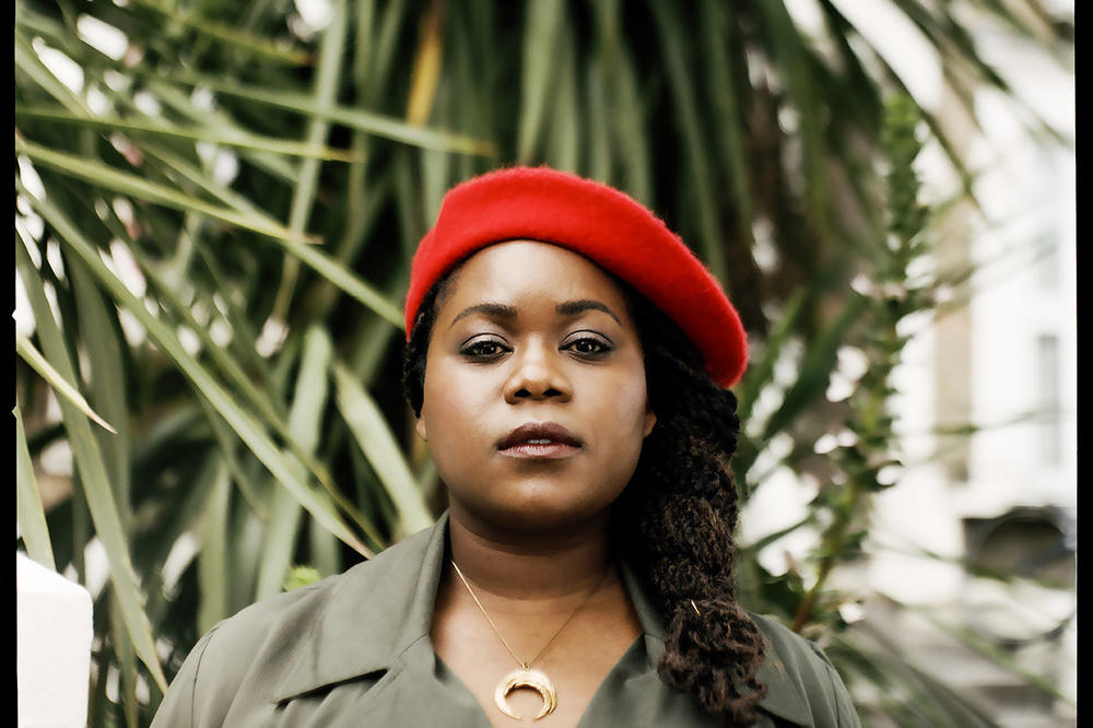 ČOVEK SENKA PREPORUČUJE: Ovo je pet albuma koje bi trebalo da preslušate danas (VIDEO)