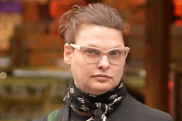 VAŽILA JE ZA NAJLEPŠU ŽENU SVETA, A BEZ 10. 000 DOLARA NIJE USTAJALA IZ KREVETA! Prepoznajete li slavnu manekenku?