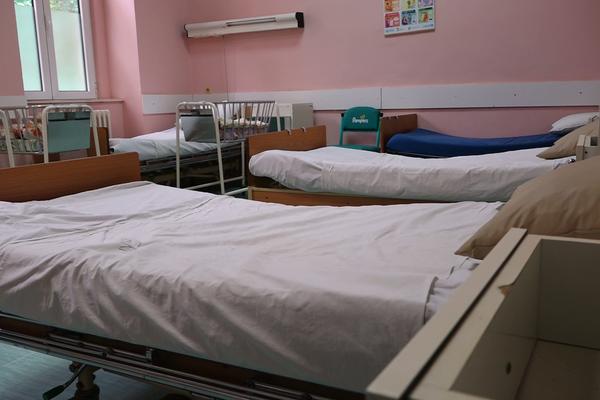 MARICA JE U PORODILIŠTU DOŽIVELA HOROR: U sobama su se čuli jezivi KRICI, otkrila nešto ŠTO SE DO SAD NIJE ZNALO