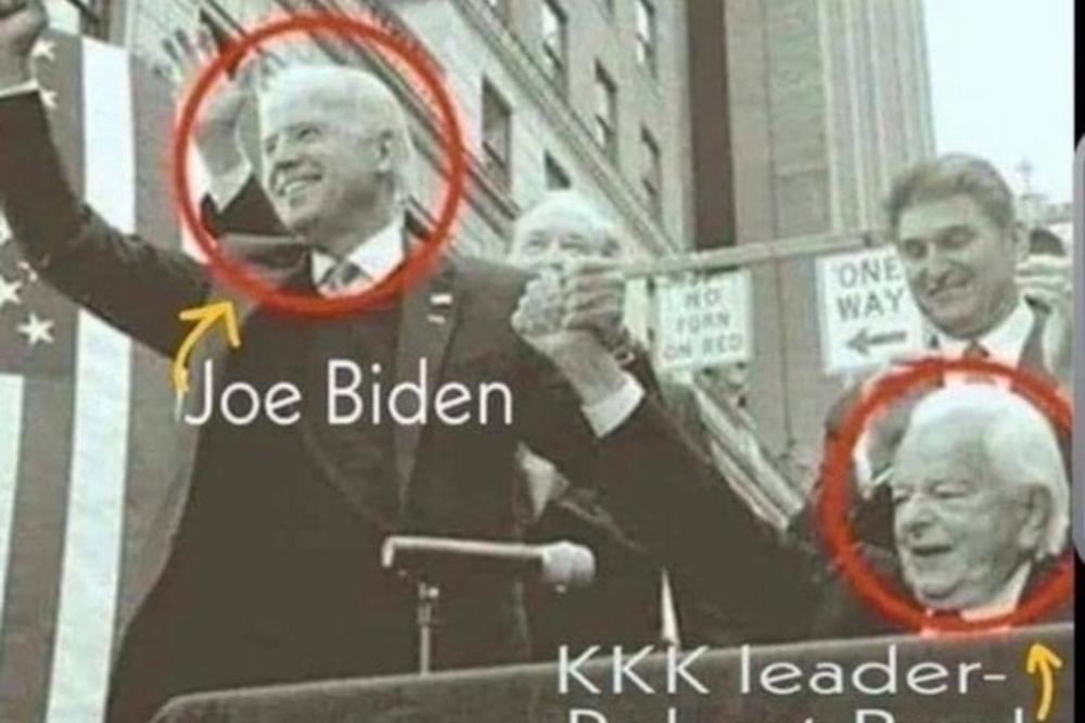 BAJDEN JE BLIZAK KJU KLANKS KLANU? Ovo je istina iza njegove fotografije sa istaknutim članom KKK!