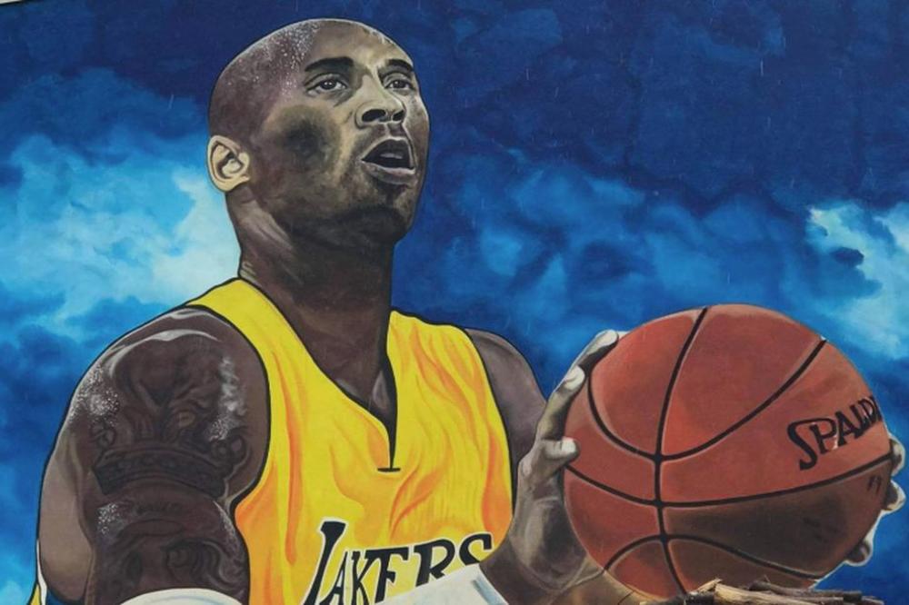 NEKI SU BILI PROTIV ZBOG NJEGOVIH PROBLEMA SA ZAKONOM: Koja je priča iza Kobijevog murala u Republici Srpskoj?!