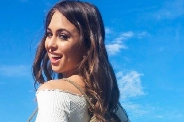 ČUVENA ZVEZDA FILMOVE ZA ODRASLE IZNENADILA SVE! Njen deda bio je dobar prijatelj sa najčuvenijim čovekom u SAD!