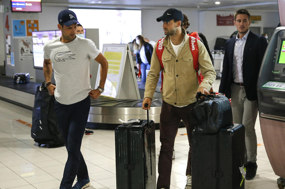 NOVAKU DOZVOLJENO DA SE VRATI U SRBIJU: Rezultati prvog testa na koronavirus biće poznati već noćas!