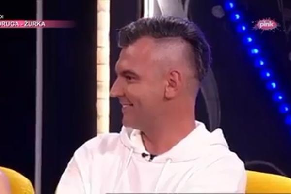 VOZI PAPRENO SKUPOCENE AUTOMOBILE! Luksuz puca na sve strane, EVO šta je Milan uradio za svoje pratioce! (FOTO)