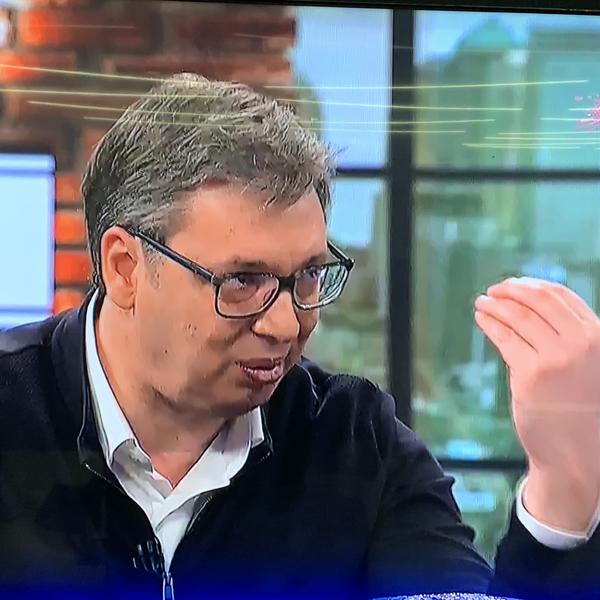 REĆI DA SAM JA UKRAO VAKCINE, A OTAC MI LEŽI U BOLNICI, ŠTA DA KAŽEM NA TO? Vučić o OPTUŽBAMA!