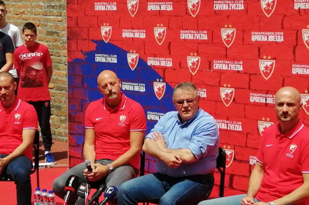 ZVEZDA OSTALA BEZ POJAČANJA: Odlučio je da ne menja klub ovog leta!