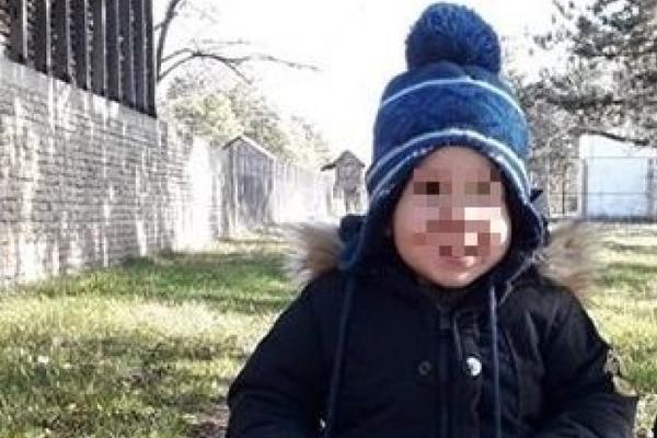 OVO JE MALI FILIP (2) KOJI JE NASTRADAO KAD JE KOMŠIJA NALETEO KVADOM NA NJEGA: Roditelji su sve gledali (FOTO)