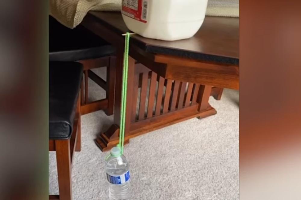 UZMITE FLAŠU, KANAP I 3 ČAČKALICE: Samo posmatrajte kako se događa ČUDO, OVO MOŽE BUKVALNO SVAKO (VIDEO)