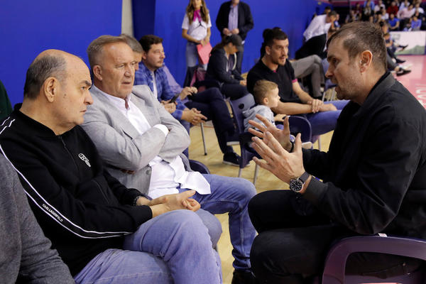 KAKO JE DEJAN MILOJEVIĆ POSTAO TO ŠTO JESTE? Niko to ne zna bolje od Duška Vujoševića!