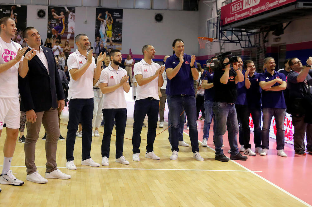 AKO ON ZAMENI TRINKIJERIJA, GROBARI BI BILI U TRANSU: Kuloari tvrde - postoji šansa da se vrati u Partizan!