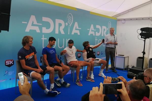 ADRIA TOUR MOŽE DA POČNE: Đoković, Tim, Dimitrov i Zverev zasmejavali novinare na kofnerenciji pred početak turnira