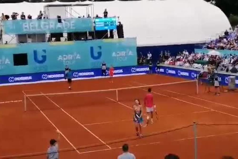 NOVAK "ISPROZIVAO" OLGU: Mlada Srpkinja pogodila mrežu, pa joj je Đoković održao bukvicu!