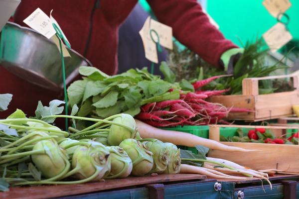 OVO POVRĆE ČINI ČUDA ZA ZDRAVLJE! Sadrži duplo više vitamina C od pomorandže, štiti od raka i srčanih oboljenja!