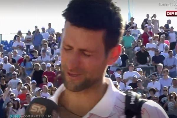 ĐOKOVIĆ SE RASPLAKAO PRED PUNIM TRIBINAMA! Izgubio je, ali nije to razlog: Setio sam se detinjstva!
