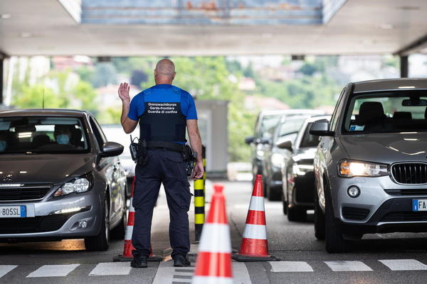 OVO JE DETALJAN SPISAK AERODROMA I PRELAZA KOJI ĆE BITI OTVORENI OD 15. JUNA DO 1. JULA: Pregledajte ih pre puta