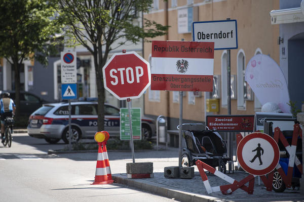 SAD SE ZNA ZAŠTO SU PCR TESTOVI MASOVNO POGREŠNI: Evo koliko traje infekcija koronom