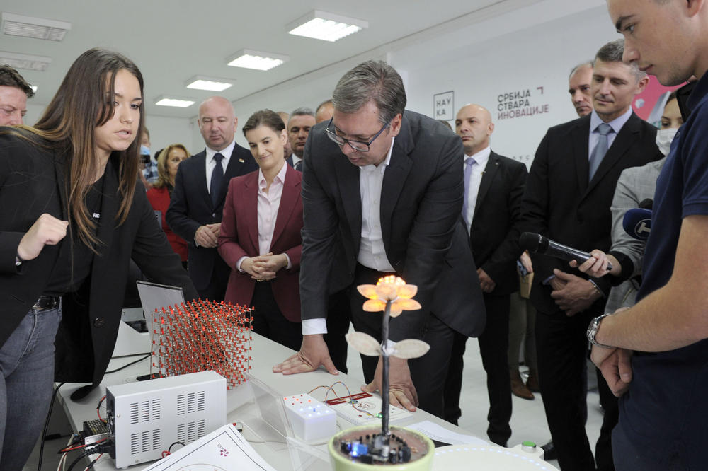 VUČIĆ OBIŠAO NOVI NAUČNO-TEHNOLOŠKI PARK U ČAČKU: Vidim da ste gladni uspeha i imate tigra u oku