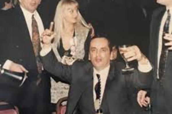 ČUVENI MIJA PIJUK SKINUT KAD JE HTEO DA REKETIRA ČUMETA: Bio je dobar sa Arkanom i VRHOM POLICIJE