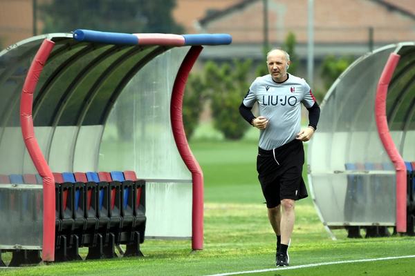 SINIŠA MIHAJLOVIĆ ZAPANJIO PLANETU: Godinu dana posle dijagnostikovanja leukemije trči 10 km i diže tegove!