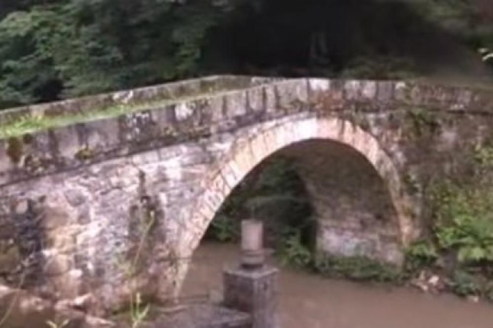 PRONAŠLI TELO BEBE ISPOD MOSTA I ODMAH UHAPSILI OCA: Ono što je rekao policiji ŠOKIRALO celu zemlju, HOROR!