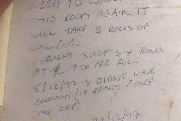 RENOVIRALA JE KUĆU I PRONAŠLA PORUKU STARU 22 GODINE! To me je stvarno iznerviralo! (FOTO)