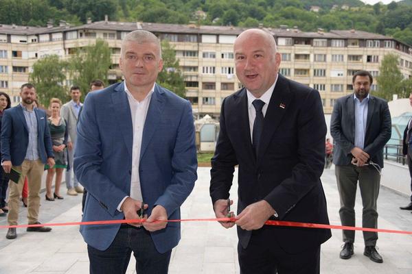 MINISTAR POPOVIĆ SE OGLASIO I IMA DOBRE VESTI! Ovo se danas desilo i jako je važno