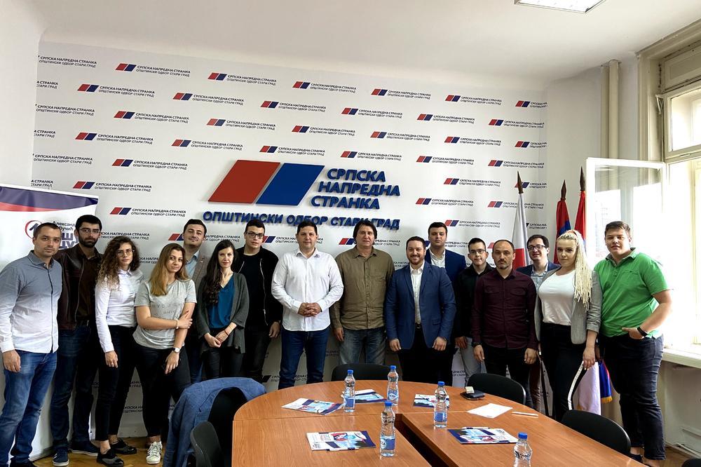 NEĐA JOVANOVIĆ I NENAD BOROVČANIN UZ SNS: Srbija mladima postaje bolja nego bilo koja druga zemlja u inostranstvu