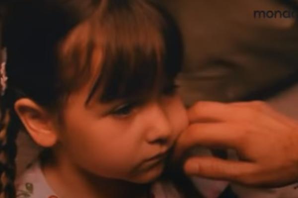 PROSLAVILA SE U FILMU REČENICOM "NEĆU DA TI KAŽEM ĆELAVI" Danas ima 26, godina, govori 4 jezika i izgleda KAO LUTKA