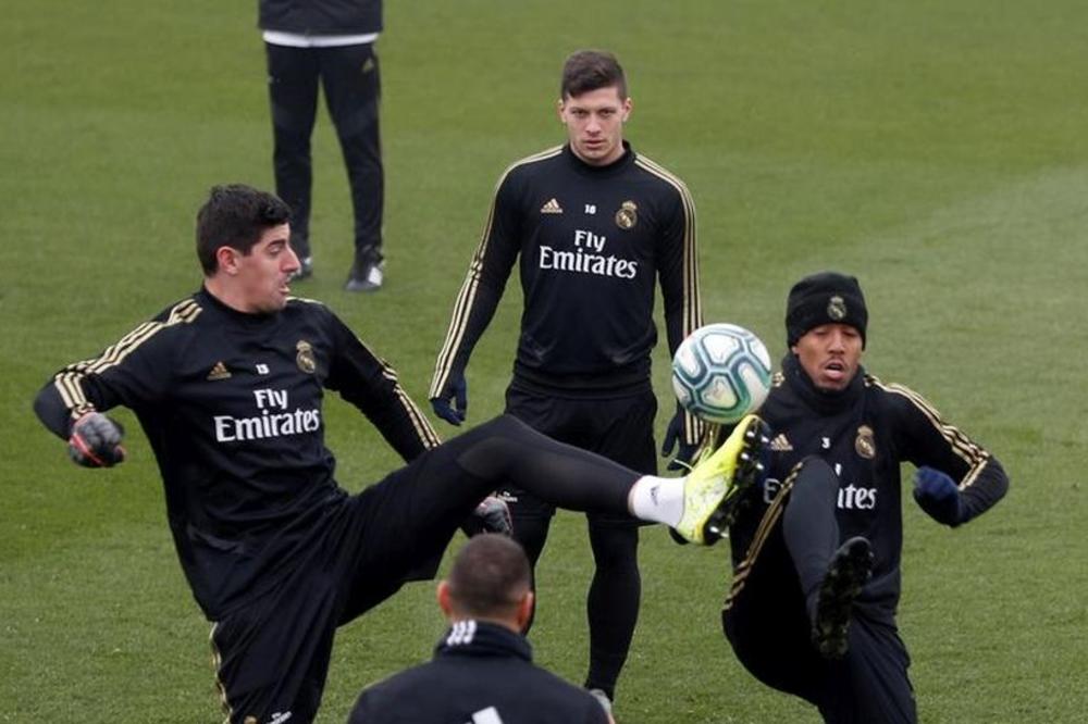 JOVIĆ PRELOMIO GDE ŽELI NA POZAJMICU: Srpski napadač poručio ljudima iz Reala u kom klubu bi da igra sledeće sezone