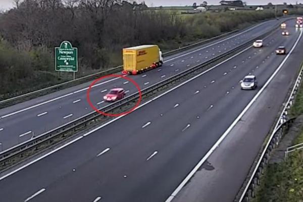 PIJANA MEDICINSKA SESTRA ZA VOLANOM, KAMERE SVE ZABELEŽILE: Pogledajte samo šta je radila na auto-putu!(VIDEO)