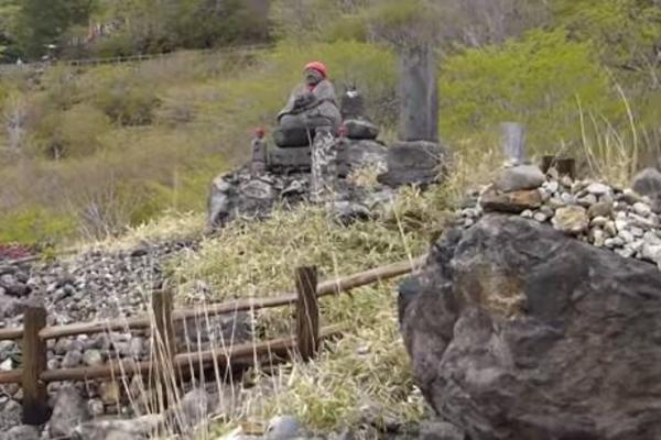 SVAKO KO SE PRIBLIŽI OVOM KAMENU UMRE MOMENTALNO: Ova misterija vekovima trese svet, niko ne zna o čemu je reč!