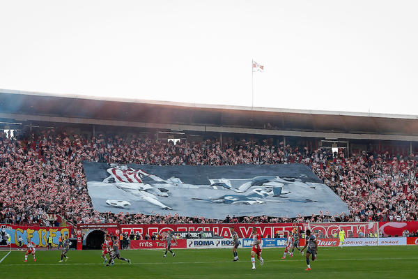 GOBELJIĆU, IMAŠ SAMO JEDAN ZADATAK! Delije u ekstazi zbog Milana, neki čak i prete Ibrahimoviću!
