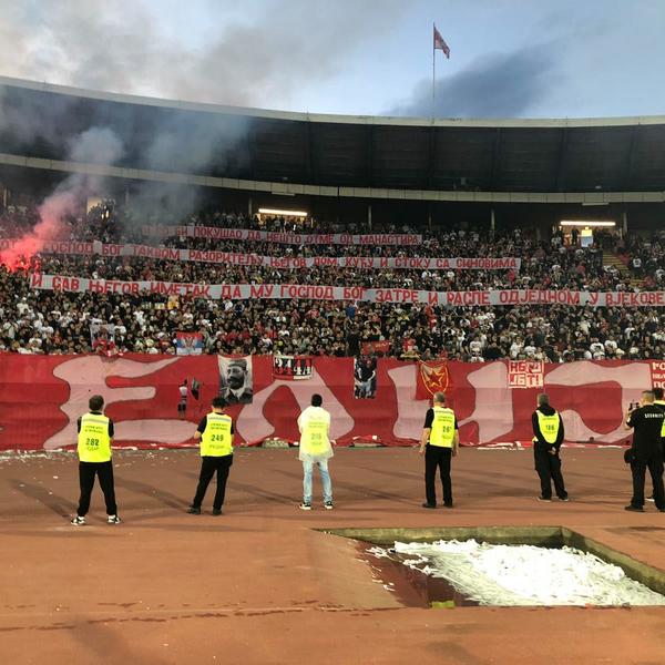 ZAGRMELA JE MARAKANA ZA SRPSTVO U CRNOJ GORI: Citat anateme Vasilija Ostroškog za Mila i one koji otimaju svetinje!