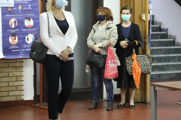 VAKCINISALA SE ĆERKA DARIJE KISIĆ TEPAVČEVIĆ: ''To je jedini način da zaštitimo sebe i druge od korona virusa''