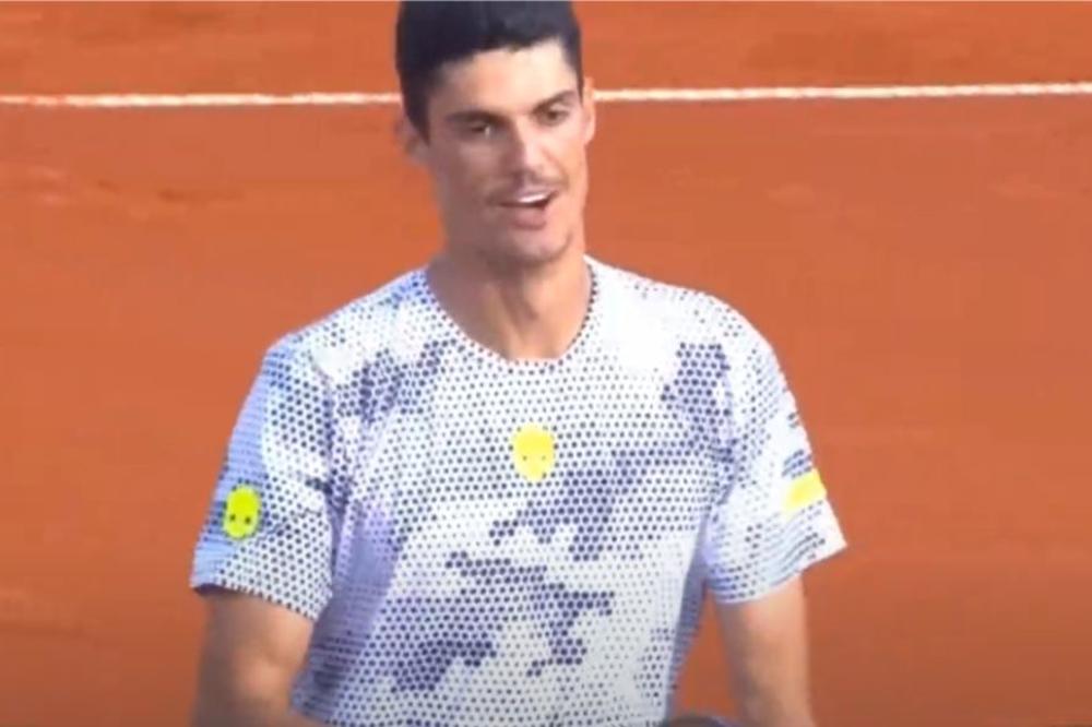 KAD PITERA UJEDE PAUK ON POSTANE SPAJDERMEN: A kad Petrovića ujede pčela on počisti sa terena Gren slem šampiona!