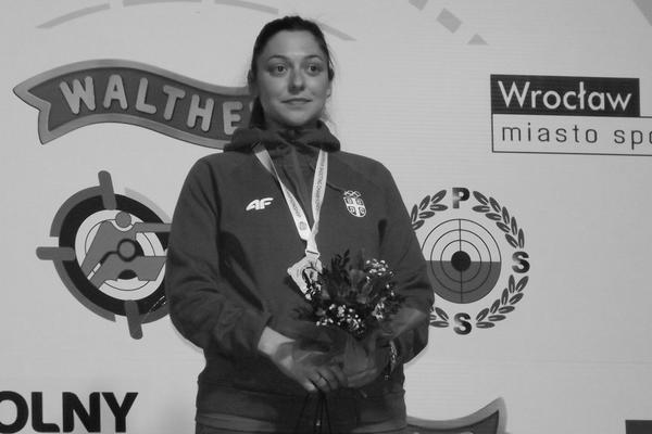 UŽAS! TUGA DO NEBA! UMRLA BOBANA VELIČKOVIĆ: Jedna od najboljih srpskih sportistkinja preminula u 31. godini!