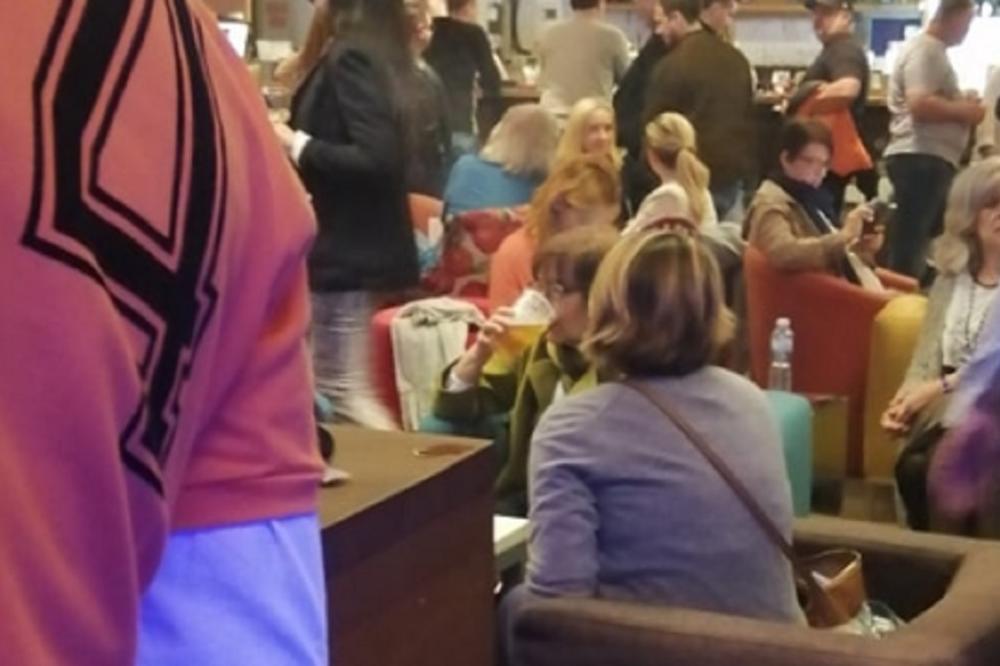 ATMOSFERA U PSG: Posle kratkog govora ljudi počeli da odlaze!