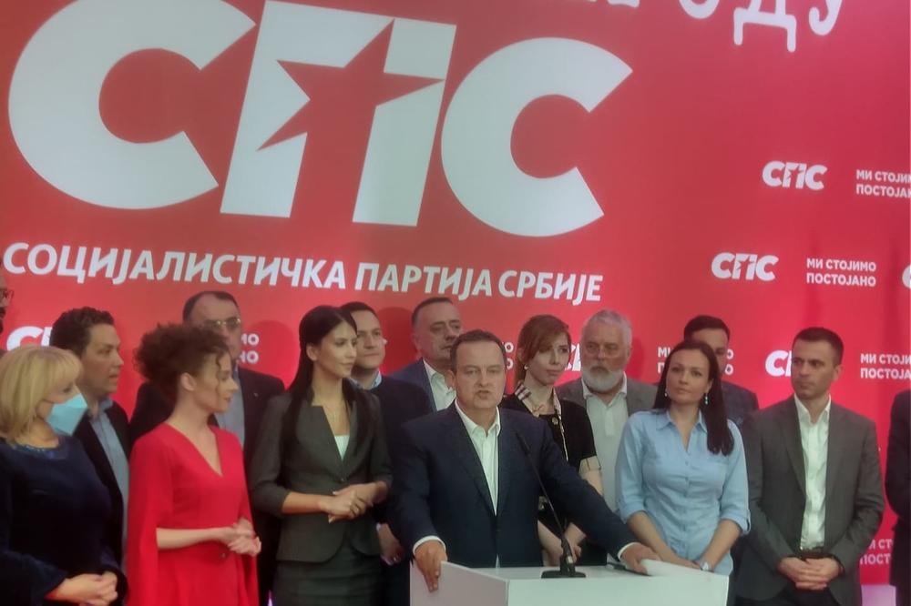 DAČIĆ SIJA OD ZADOVOLJSTVA: Bojkot je propao, ako je Vučiću potrebna koalicija, tu smo (VIDEO)