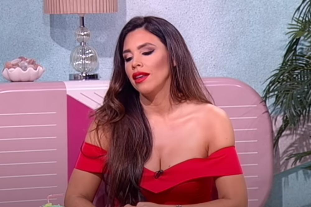 KAJA JE DANAS ISPRIČALA NEŠTO O SVOJOJ ĆERKI ZA KOJU SU SVI MISLILI DA JE BOMBA: I dalje je gledate isto?