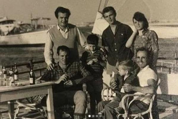 PRE 55 GODINA PETORO JUGOSLOVENA OBIŠLO JE SVET BRODOM: Ovako je prošla najopasnija avantura u SFRJ (VIDEO)