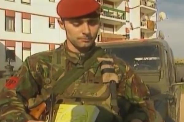 PROCURIO SKRIVENI SNIMAK BRITANSKOG VOJNIKA S KOSOVA: Ovo što je uradio za Srbe nikad ne treba zaboraviti! (VIDEO)