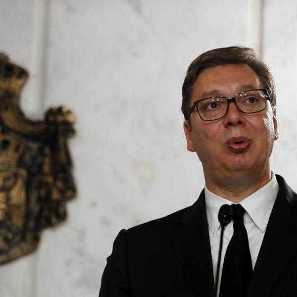 KADA JE TEŠKO, SVI SE NEKAKO SKLONE, ZATO SAM POMOGAO ANI! Vučić je ovo rekao, a onda je pomenuo i novu Vladu