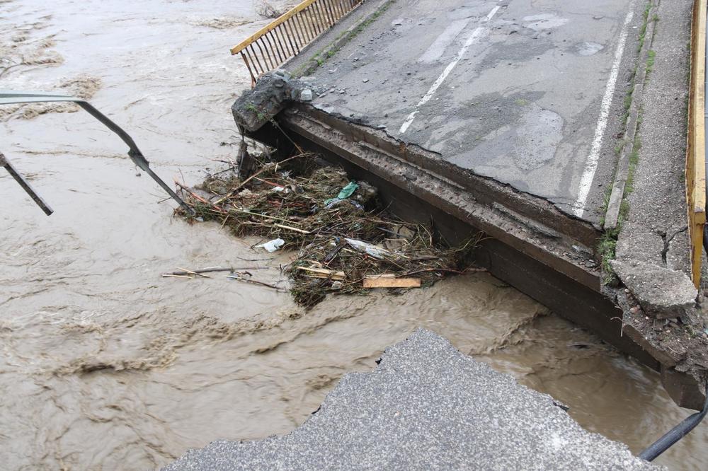 BRZA REAKCIJA DRŽAVE: Novi most kod Ljubovije do kraja 2020. godine