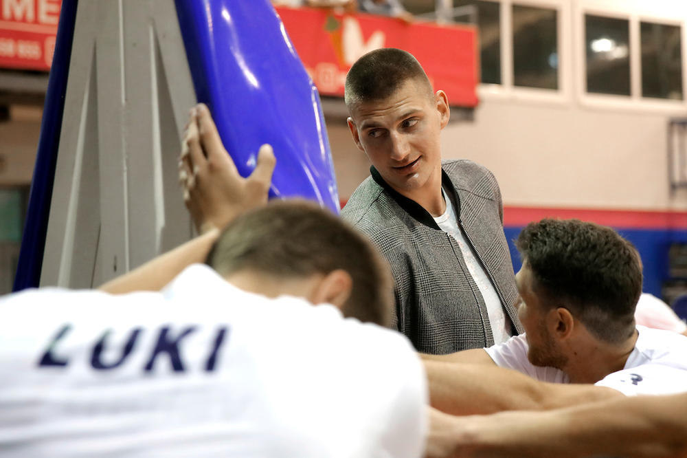 ON JE SAVRŠEN ČOVEK: Velike reči Nikole Jokića o poznatom srpskom treneru! Ameri su imali šta da čuju!