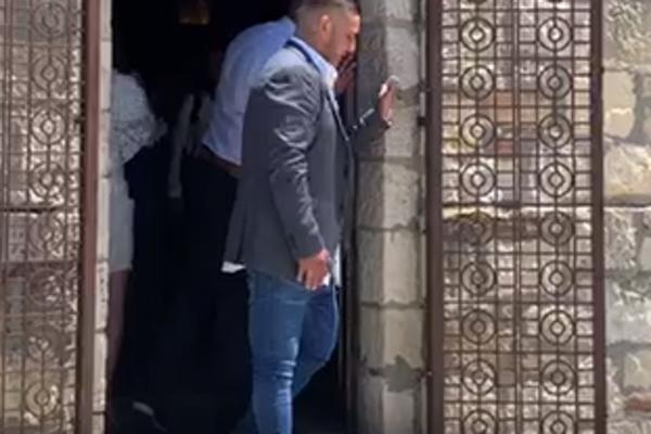 AUUU!!! Darko Lazić u Rumi napravio OPŠTENARODNO VESELJE povodom krštenja sina Alekseja! OZBILJNA LUMPERAJKA