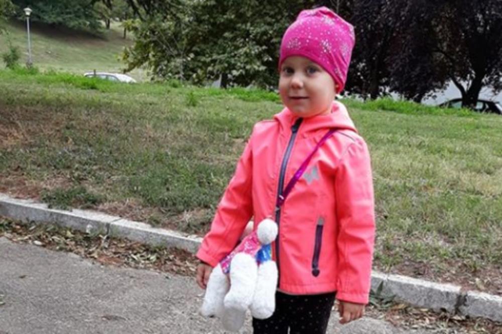 UMRLA JE MALA PETRA: Nije uspela da pobedi ZLOĆUDNI TUMOR, poruka mame ovog malog anđela KIDA DUŠU