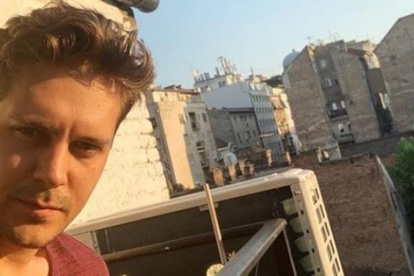 POZNAT SPISAK BIVŠIH LJUBAVI MILOŠA BIKOVIĆA, PODUGAČAK JE! Bio je sa mnogo glumica, ali za OVU niste znali