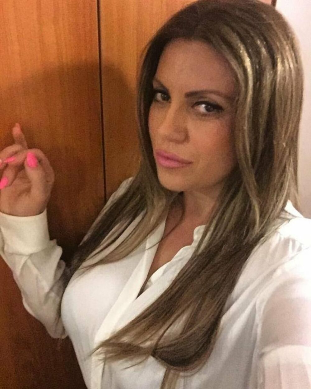 Indira Radić, Pevačica