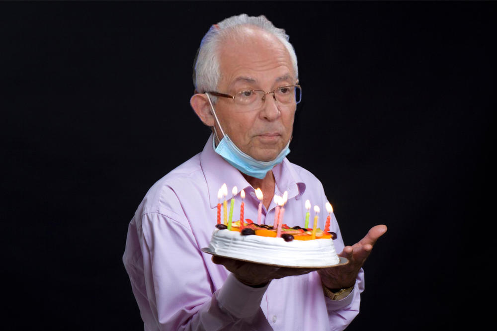 KORONAVIRUS SE NAJVIŠE PRENOSI DONOŠENJEM TORTE U FIRMU! Mreže se usijale zbog izjave dr Kona (VIDEO)